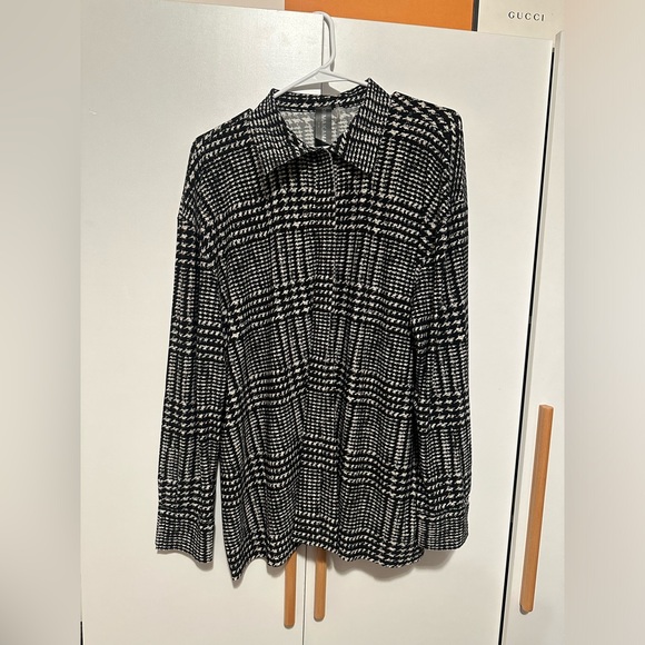 COPY - Norma Kamali Oversized Boyfriend NK Shirt in Large Glenn Plaid Tweed - Picture 4 of 9